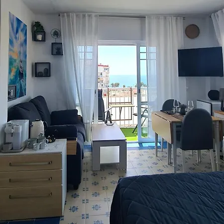 Estudio Mediterraneo 아파트 네르하
